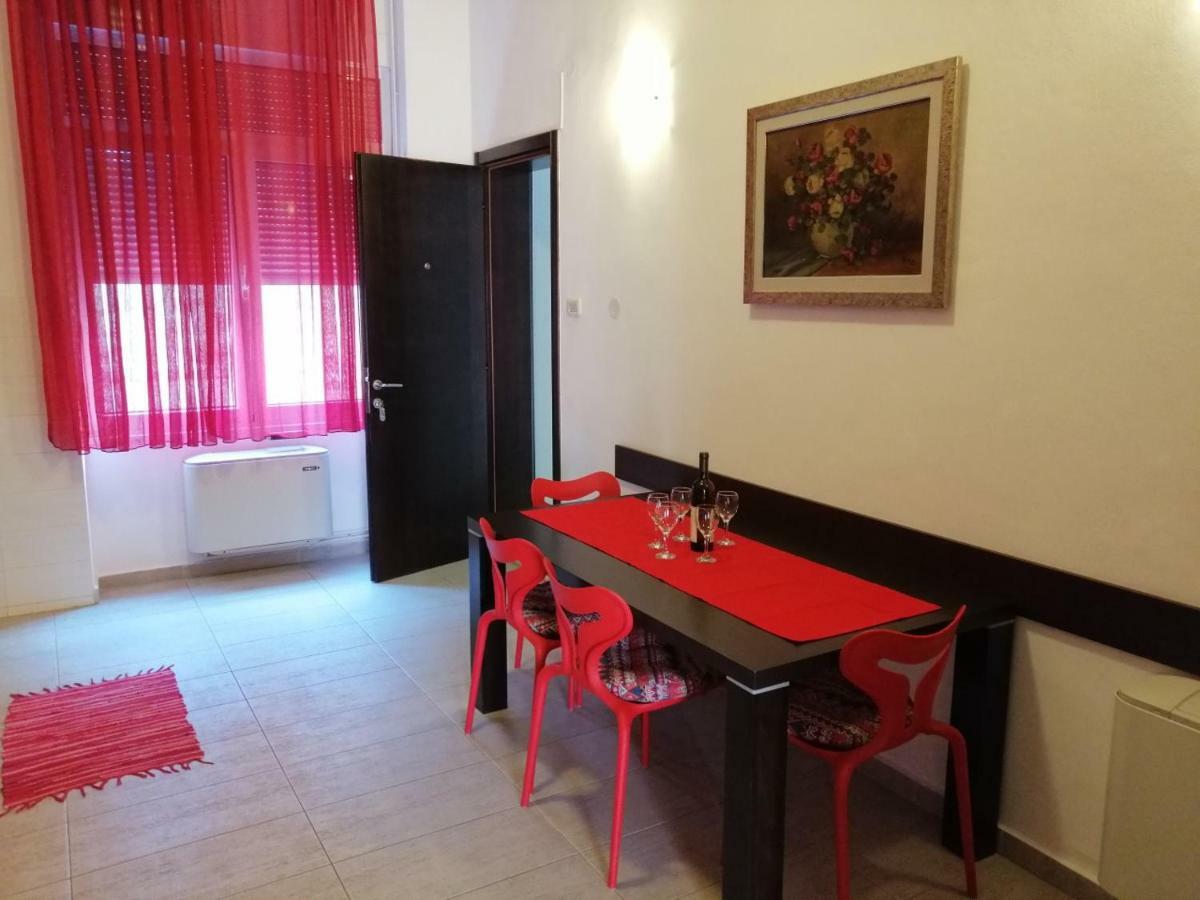 R-Club Old Town Apartments Budua Esterno foto