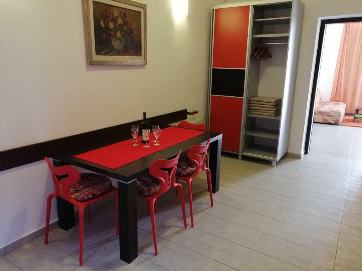 R-Club Old Town Apartments Budua Esterno foto